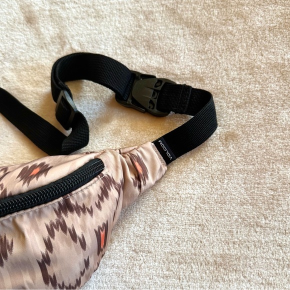Brown Abstract Volcom Moon-Shaped Waist Bag - Picture 4 of 5